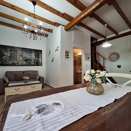 Casa Di Sofiana By Wood And Stone Ferienhaus